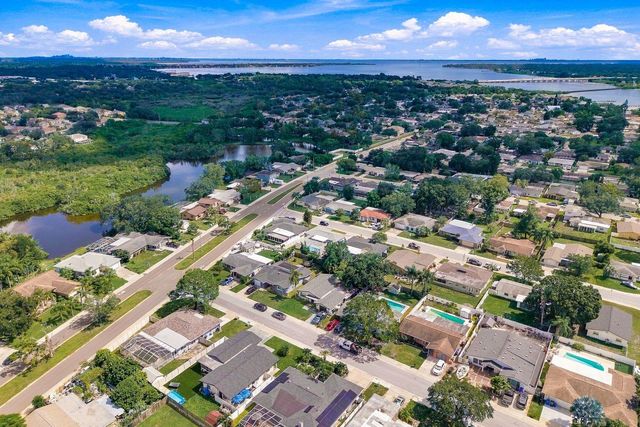 1806 DRIFTWOOD CIRCLE S, Oldsmar, FL 34677