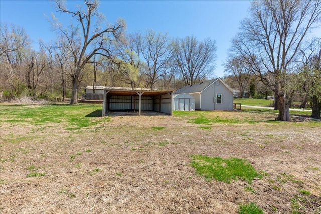 114 RIORDAN Street, Crescent, IA 51526