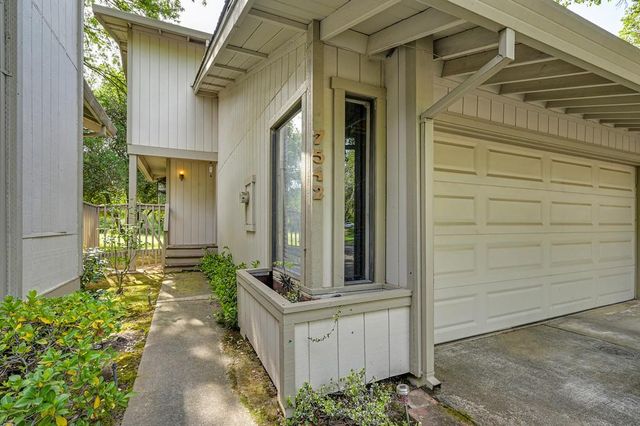 7542 Pomerol Ln, Citrus Heights, CA 95621