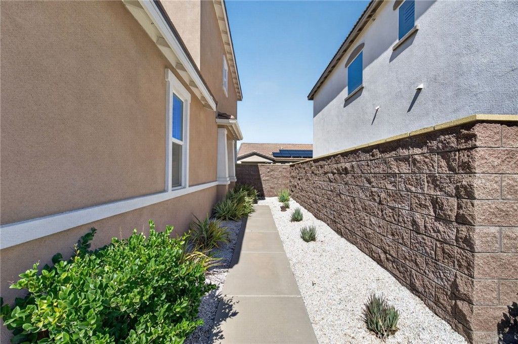 29125 Gardenia, Lake Elsinore, CA 92530 — photo 4