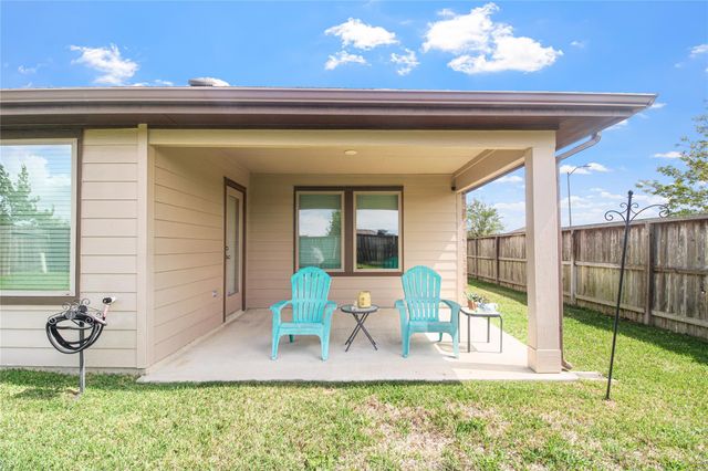 6706 Twin Oaks Lane, Rosenberg, TX 77469