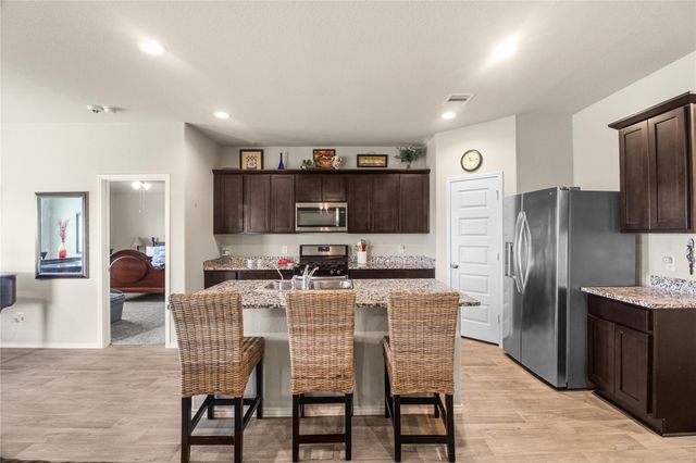 6706 Twin Oaks Lane, Rosenberg, TX 77469