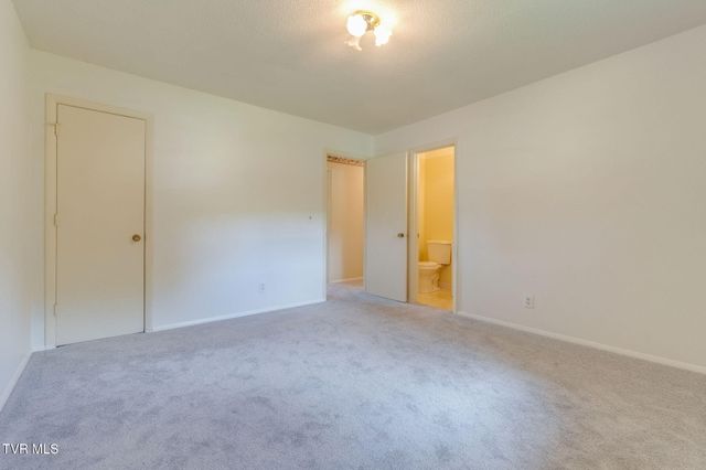 503 Sunnyvale Drive, Johnson City, TN 37601