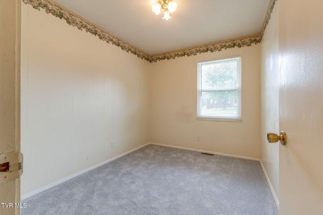 503 Sunnyvale Drive, Johnson City, TN 37601