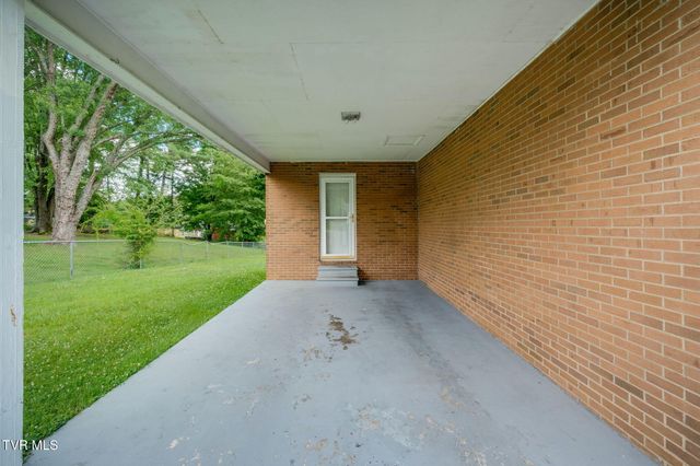 503 Sunnyvale Drive, Johnson City, TN 37601