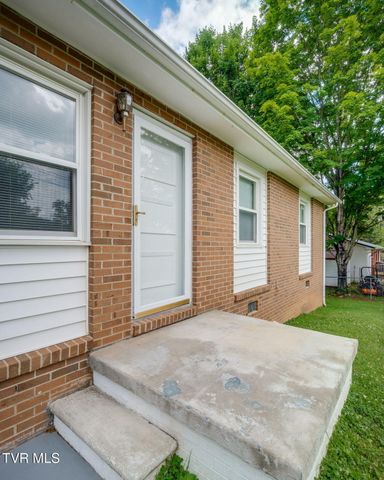 503 Sunnyvale Drive, Johnson City, TN 37601