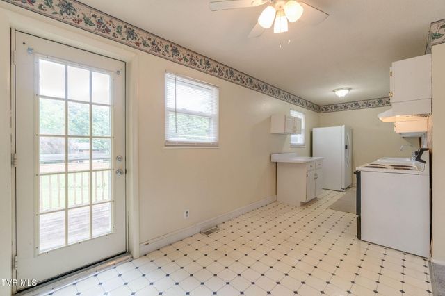503 Sunnyvale Drive, Johnson City, TN 37601
