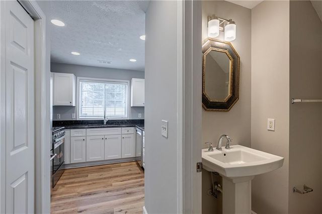 211 Harmony Court, Milton, GA 30004