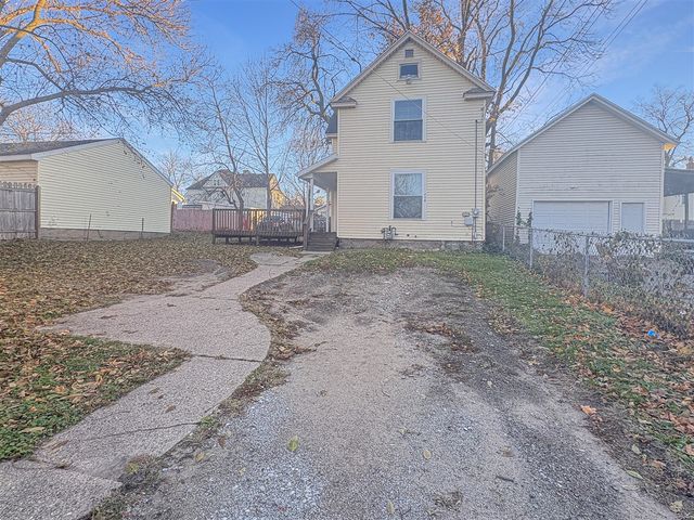 748 Lake Michigan Drive, Grand Rapids, MI 49504