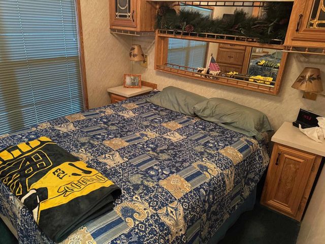 140 Lake Shore Drive, Wisconsin Dells, WI 53965