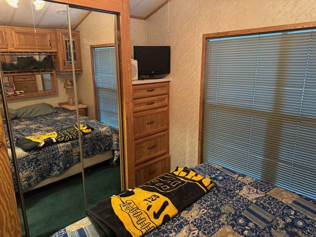 140 Lake Shore Drive, Wisconsin Dells, WI 53965