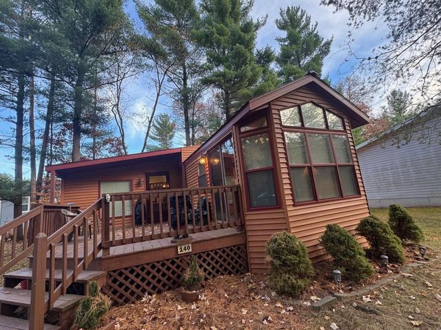 140 Lake Shore Drive, Wisconsin Dells, WI 53965