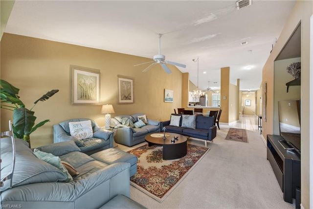 705 Luisa LN 822, Naples, FL 34104