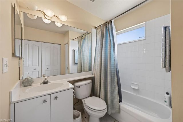 705 Luisa LN 822, Naples, FL 34104
