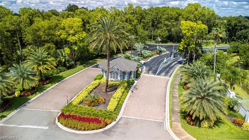 705 Luisa LN 822, Naples, FL 34104
