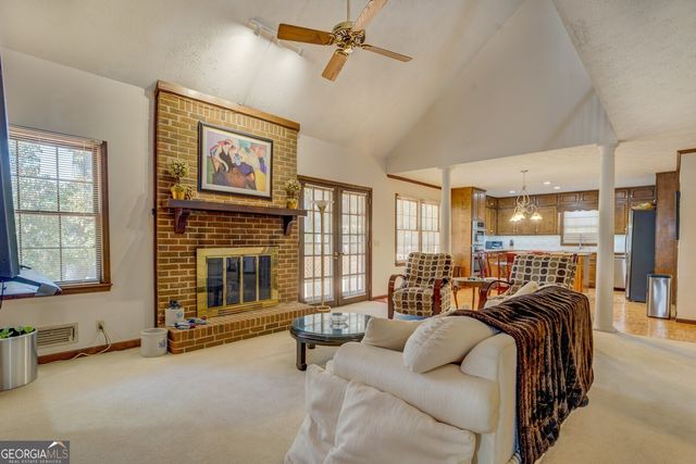 719 Clubhouse Drive, Conyers, GA 30094