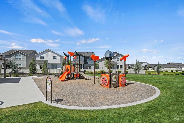 288 S Calf Creek Ave, Meridian, ID 83642