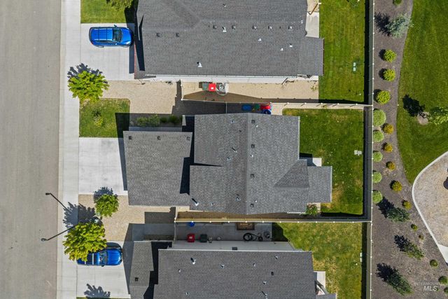 288 S Calf Creek Ave, Meridian, ID 83642