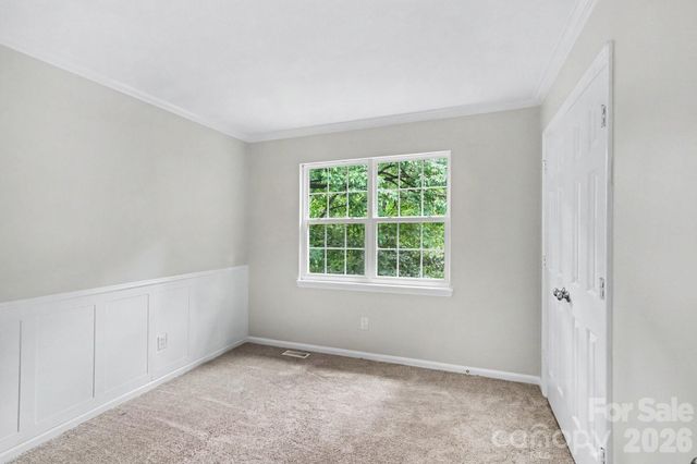 2132 Killarney Place, Charlotte, NC 28262