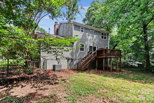 2132 Killarney Place, Charlotte, NC 28262