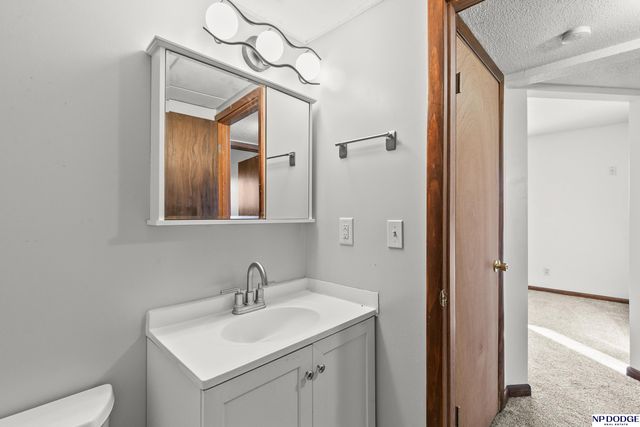 710 W Elm Street, Arlington, NE 68002