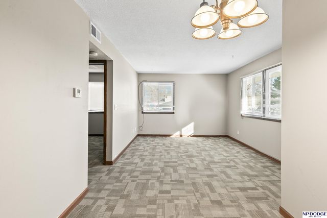 710 W Elm Street, Arlington, NE 68002