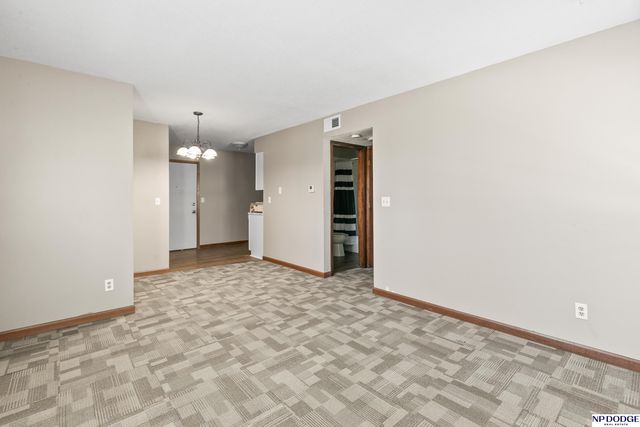 710 W Elm Street, Arlington, NE 68002