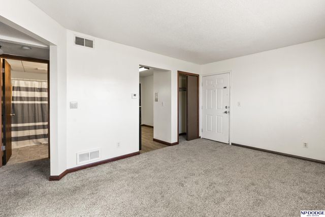 710 W Elm Street, Arlington, NE 68002