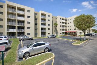 8185 NW 7th Street 214, Miami, FL 33126