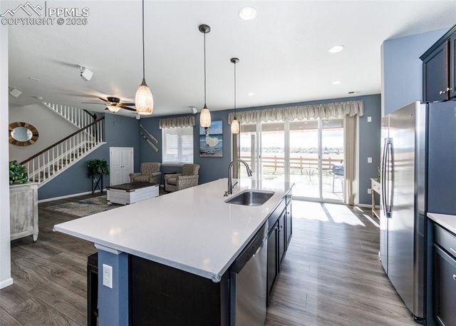 81 S Edge Cliff Street, Castle Rock, CO 80104