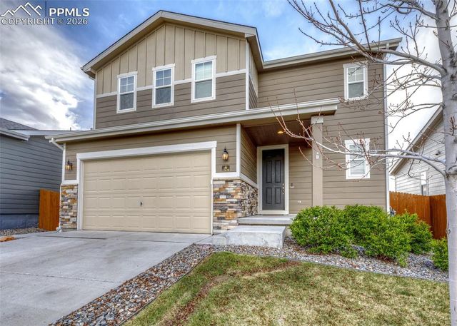 81 S Edge Cliff Street, Castle Rock, CO 80104