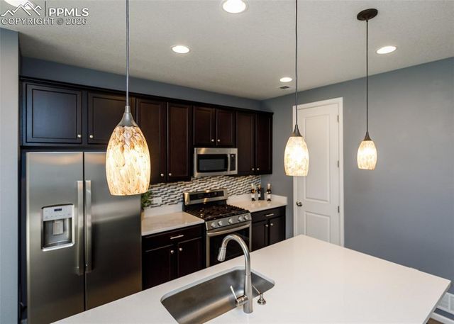 81 S Edge Cliff Street, Castle Rock, CO 80104