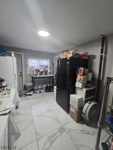 111 Ridgewood Ave, Newark City, NJ 07108