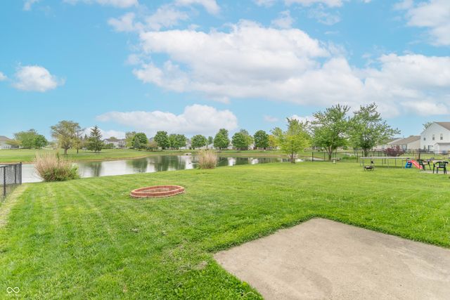 910 Highpointe Boulevard, Shelbyville, IN 46176