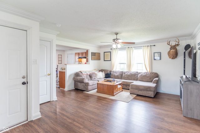 910 Highpointe Boulevard, Shelbyville, IN 46176