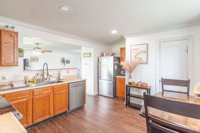 910 Highpointe Boulevard, Shelbyville, IN 46176