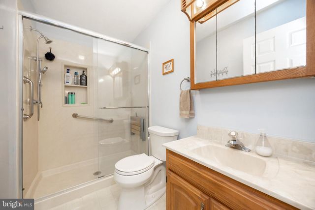 28 LOBACHSVILLE RD, Fleetwood, PA 19522