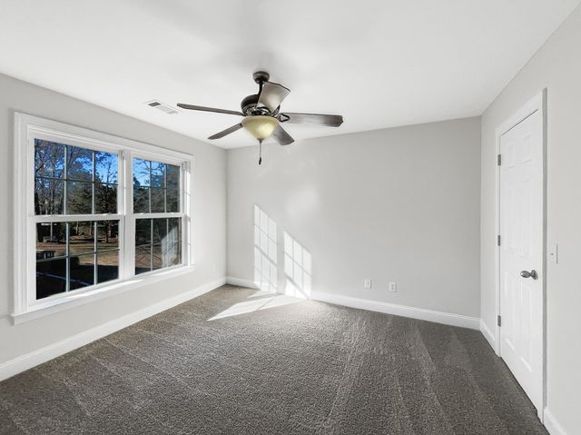 7302 Kempton Ct, Fairview, TN 37062