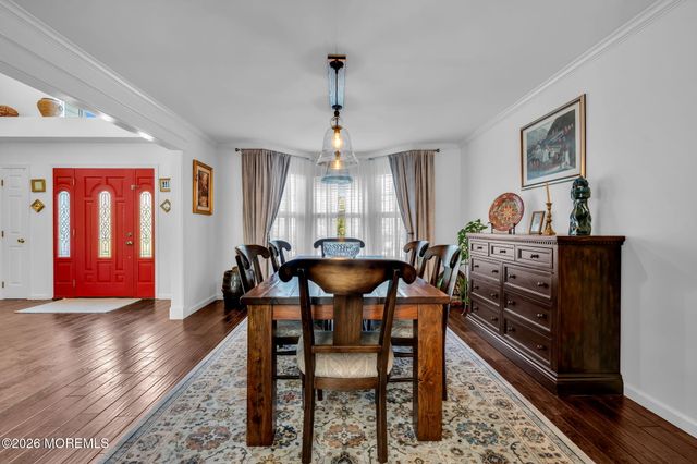 18 Camelot Terrace, Jackson, NJ 08527