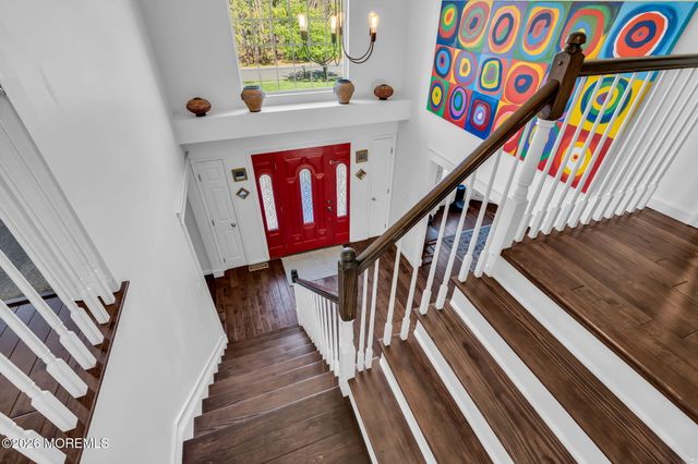 18 Camelot Terrace, Jackson, NJ 08527