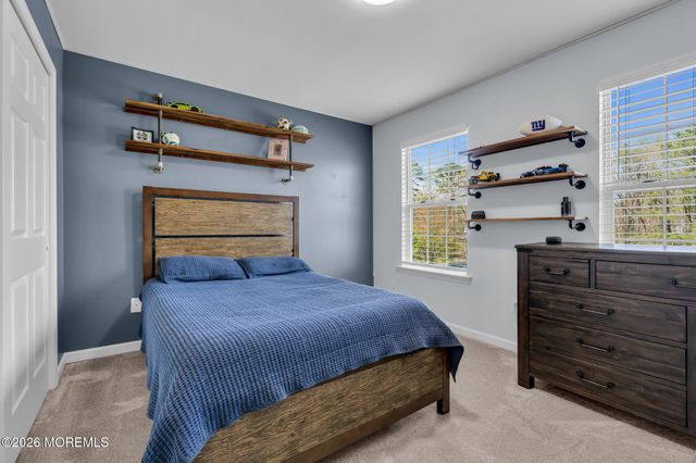 18 Camelot Terrace, Jackson, NJ 08527