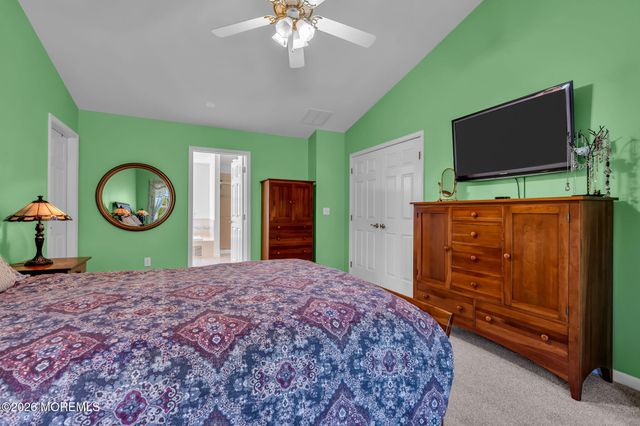18 Camelot Terrace, Jackson, NJ 08527