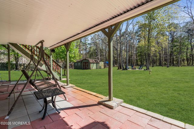 18 Camelot Terrace, Jackson, NJ 08527