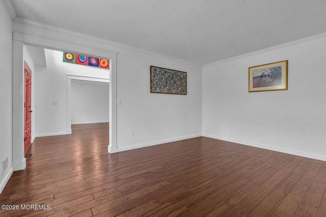 18 Camelot Terrace, Jackson, NJ 08527