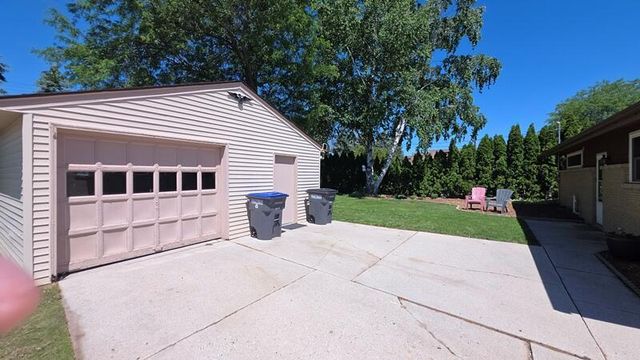 1416 N 31st STREET, Sheboygan, WI 53081