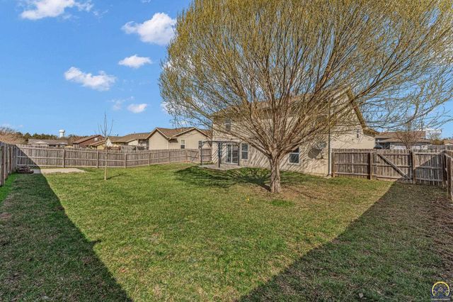 7105 SW 17th TER, Topeka, KS 66615