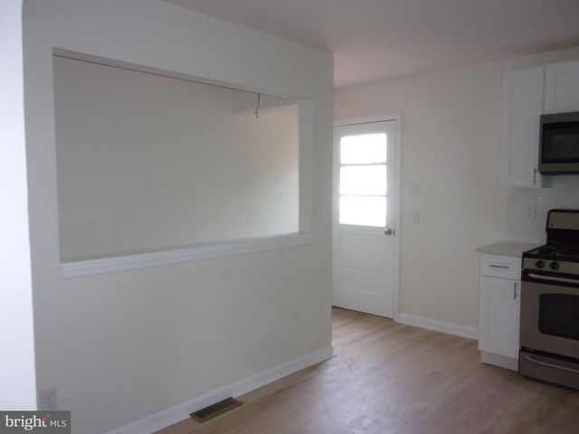36 PARK AVE, Berlin, NJ 08009