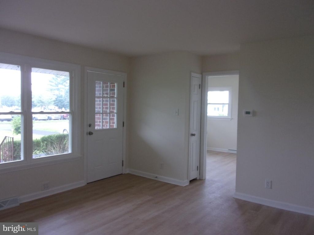 36 PARK AVE, Berlin, NJ 08009 — photo 4