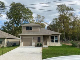 1113 W Cedar River Road, Conroe, TX 77316