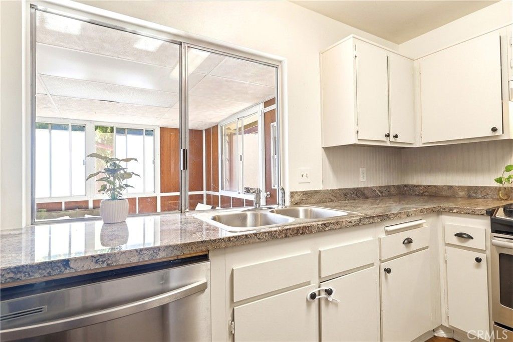 Image 10 of property listing at 36153 Senna, Yucaipa, CA 92399